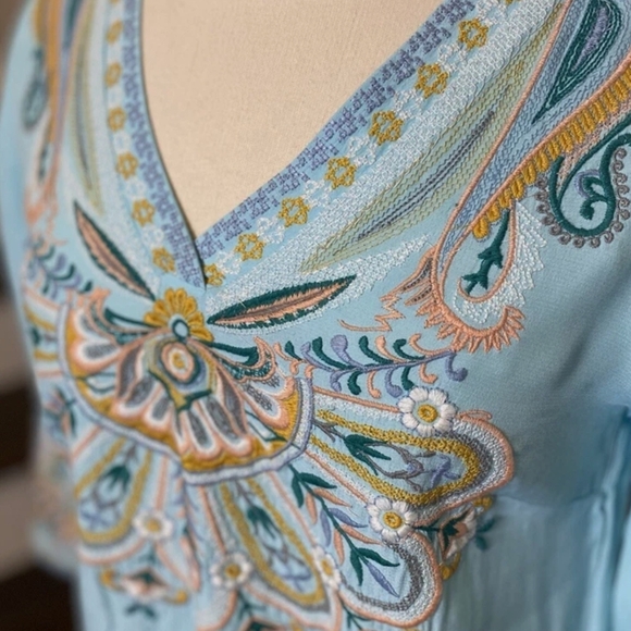 Soft Surroundings Embroidered Tunic in Aqua and Gold (XL) - Picture 3 of 6